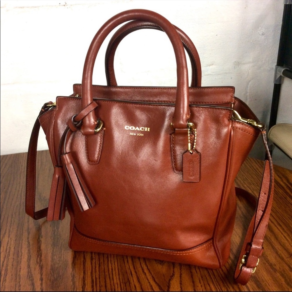 Coach Mini Tanner Crossbody in Cognac: ready to rotate. In excellent condition